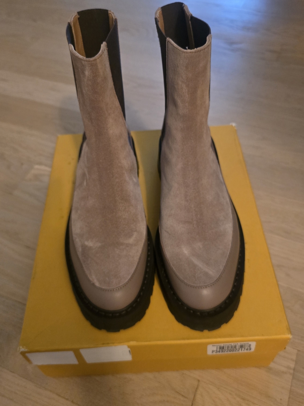 Women’s Grey Suede Chelsea Boots - Neutral Slip-On Ankle Boot